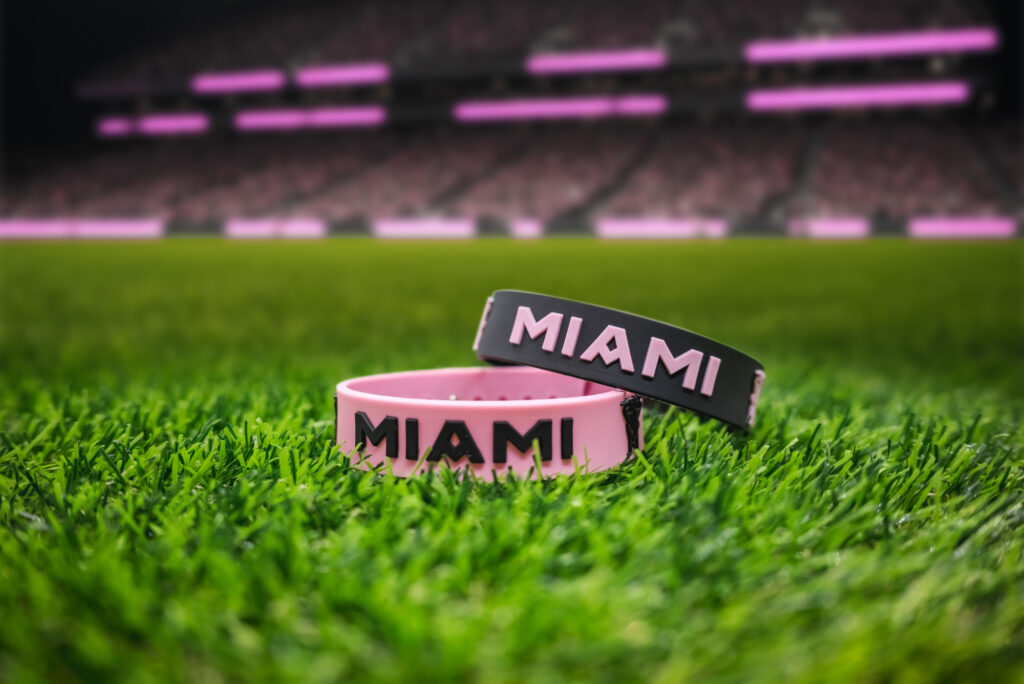 010 QIRUBBER Miami